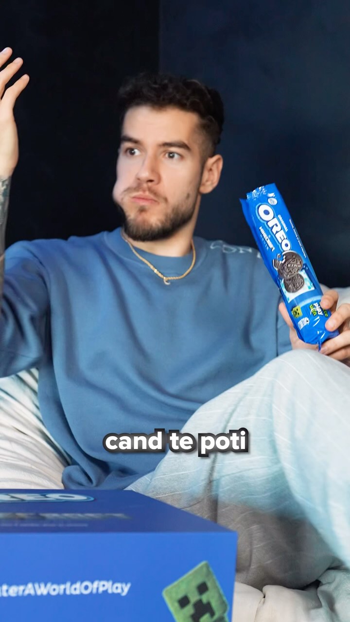 Instagram post by @theozeciu for Oreo. Caption reads: Cam multe premii bai frate :p distractie placuta....