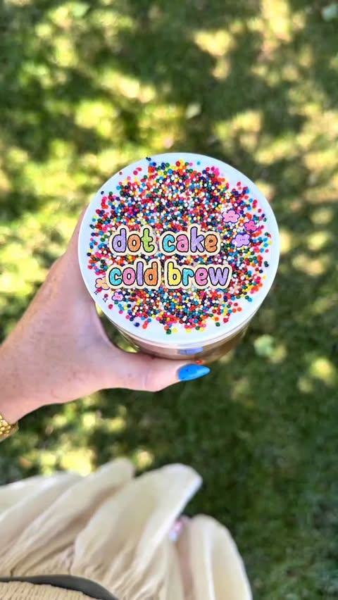 Instagram post by @livinlikelindsey for Trade Coffee. Caption reads: let’s make dot cake cold brew! @tradecoffeeco Link....