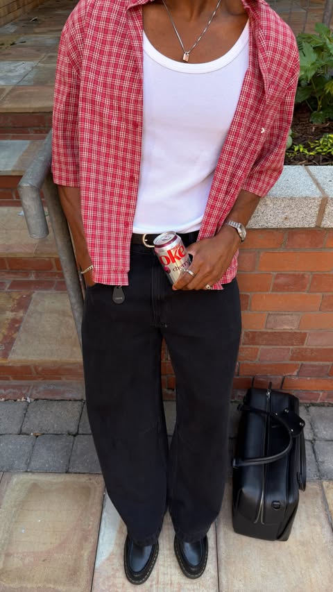 Instagram post by @kunmibalogun for Diet Coke. Caption reads: [...] down for a minute. Cooling off with a Diet....