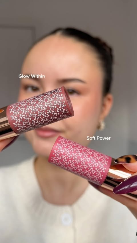 Instagram post by @megsbeautyedit for Space NK. Caption reads: [...] effect 💖 available exclusively at @spacenk....