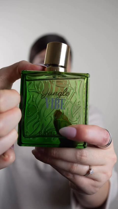 Instagram post by @nico_dospinoiu for Rayhaan Perfumes. Caption reads: Aquatica
Obsidian
ITALIA
Jungle Vibes

Four....