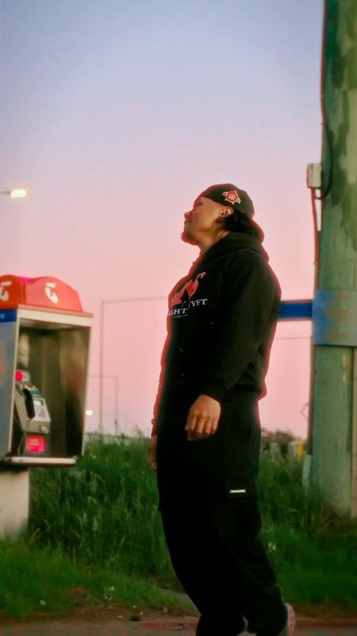 Instagram post by @moses.tbs for Telstra. Caption reads: Million Dreams Out Everywhere! Do your....