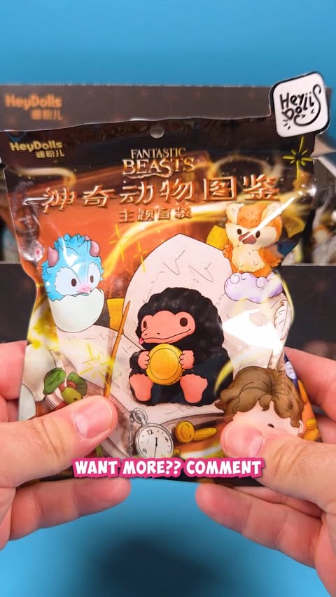 Instagram post by an influencer for Heydolls. Caption reads: [...] #newtoy #kidult @heydolls_global.