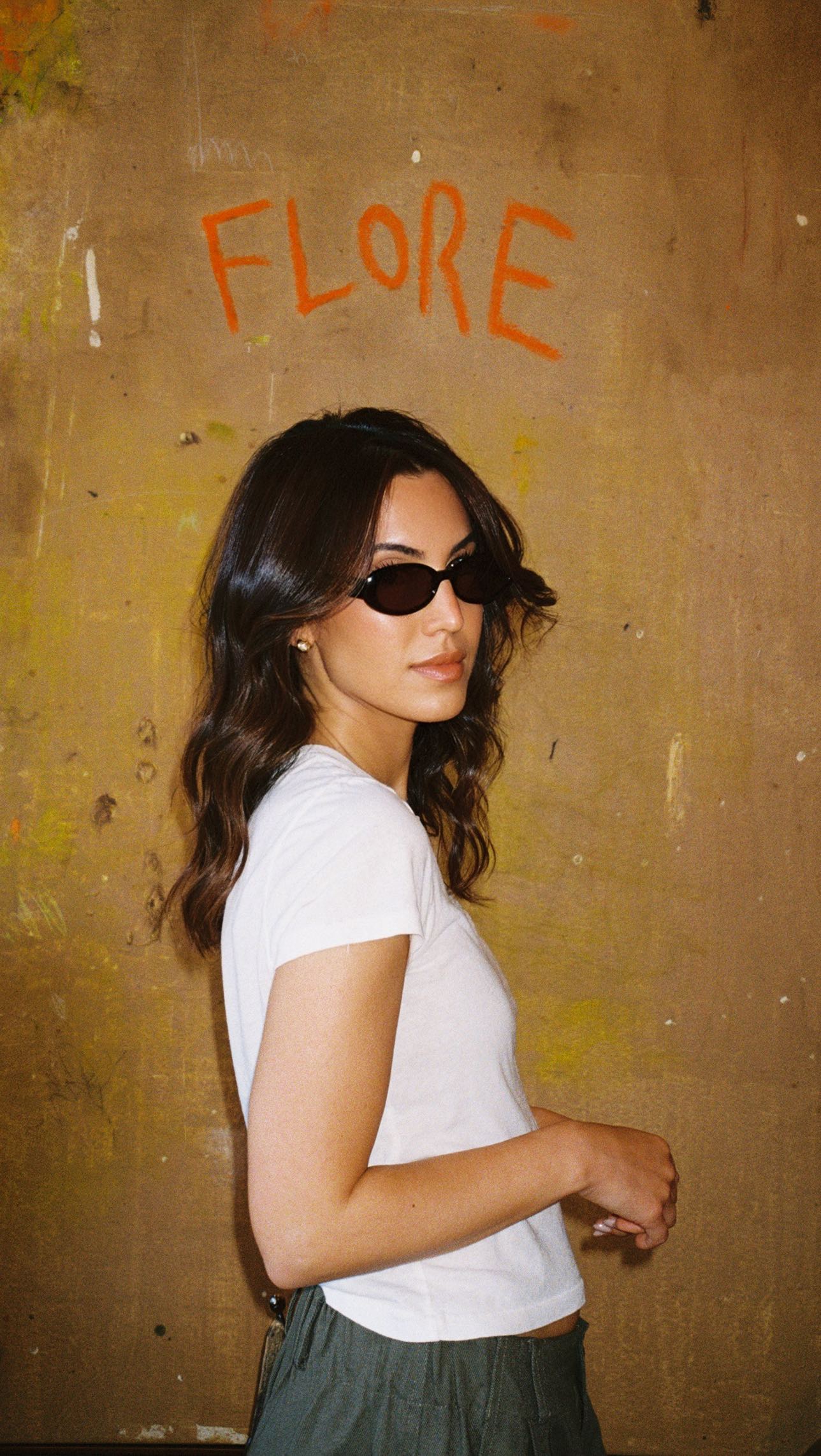 Instagram post by @taniasarin for Everlane. Caption reads: Officially in vacation mode with these @everlane....