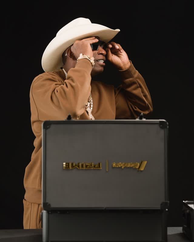 Instagram post by @deionsanders for Blenders Eyewear. Caption reads: [...] the Kingpin. Every day is GAMEDAY.....