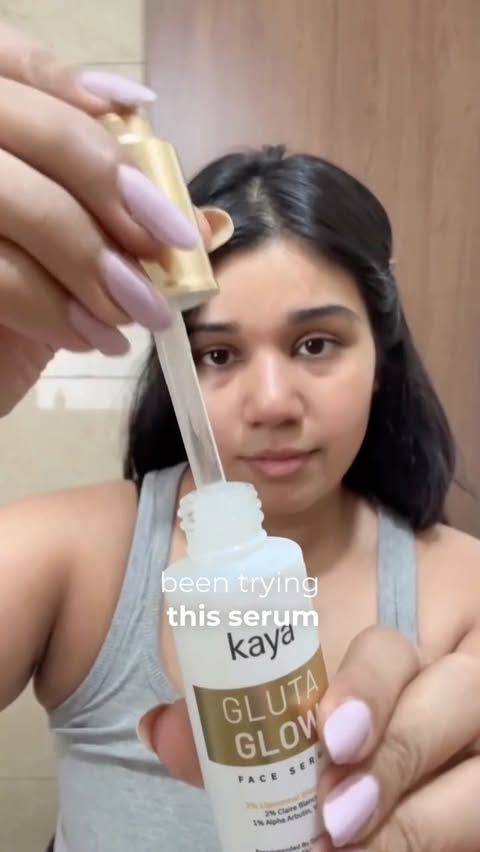 Instagram post by @skincarewithswap for Kaya Science. Caption reads: [...] the Glutathione Face Serum from @kayascience....