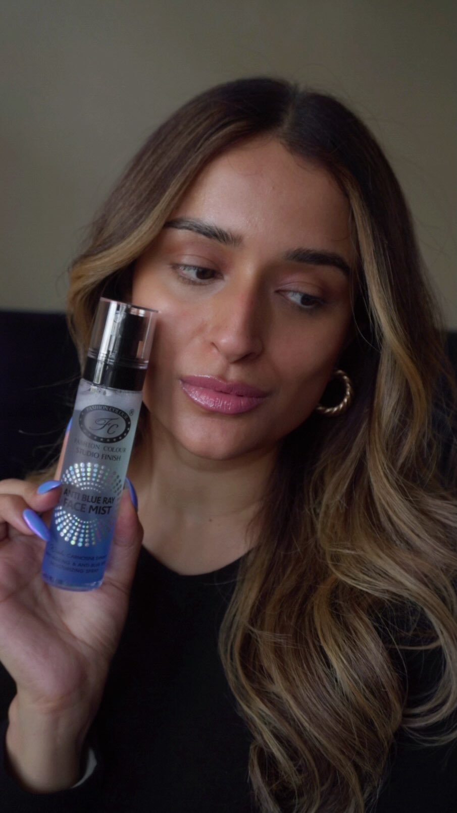 Instagram post by @the_etiquette_rouge for FASHION COLOUR. Caption reads: @fashioncolourofficial Face Mists AD Mists do so....