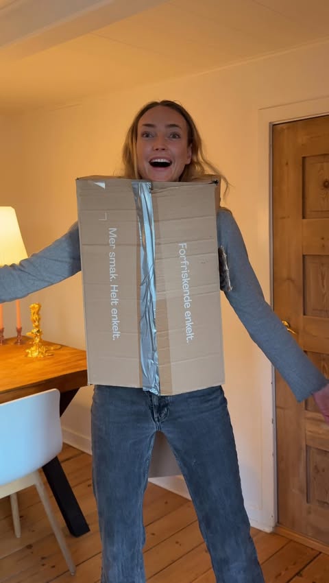 Instagram post by @linehoffmeyerl for HelloFresh. Caption reads: Reklame @hellofreshdanmark • Jeg har været [...].