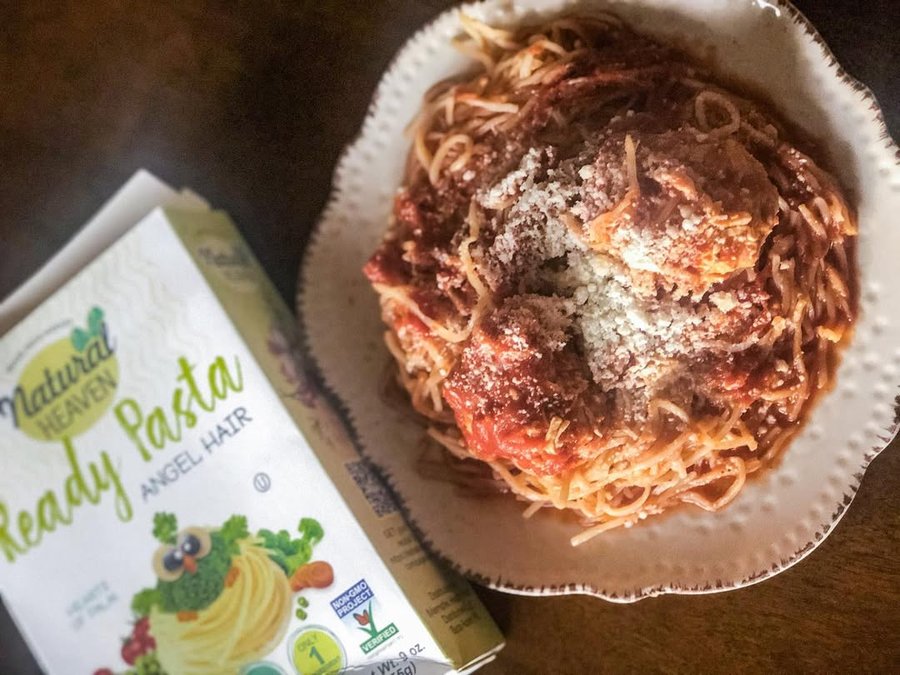 Instagram post by @laurin.bae for Natural Heaven. Caption reads: 🍝 Are you a meat sauce person or a meatball....