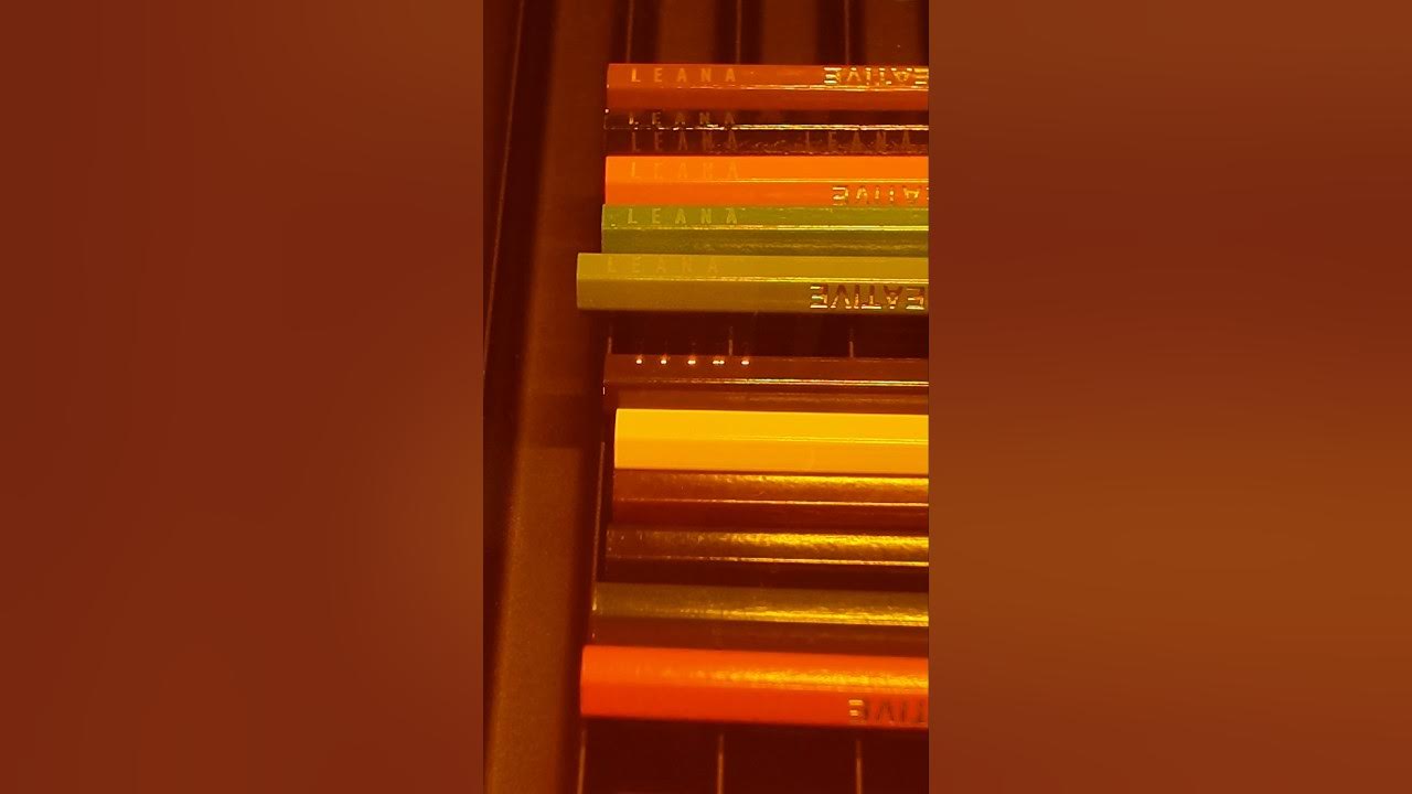 YouTube post by @BODY3D for xTool. Caption reads: [...] couleurs, alors j'ai gravé dessus ! 😏....