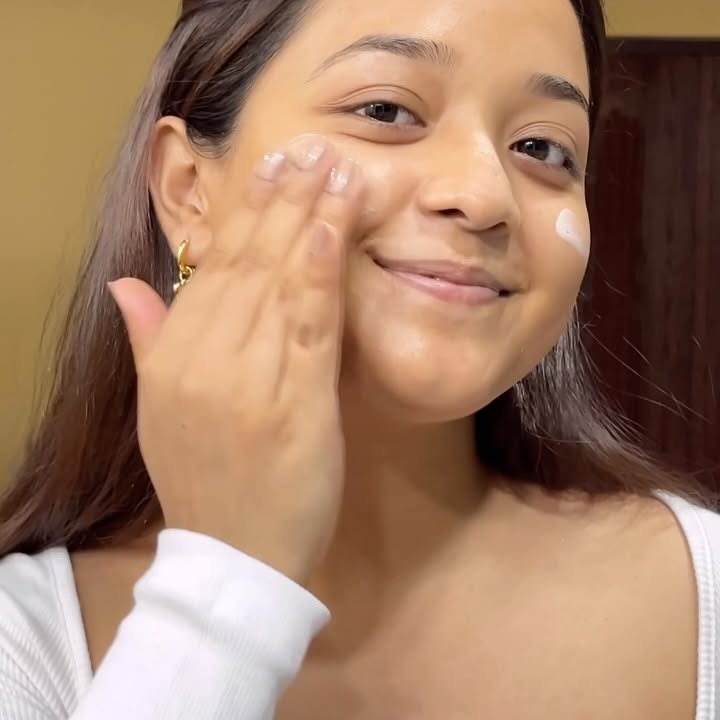 Instagram post by @debo_priya_14 for NIVEA India. Caption reads: NIVEA made me stop using my concealer ✨
The....