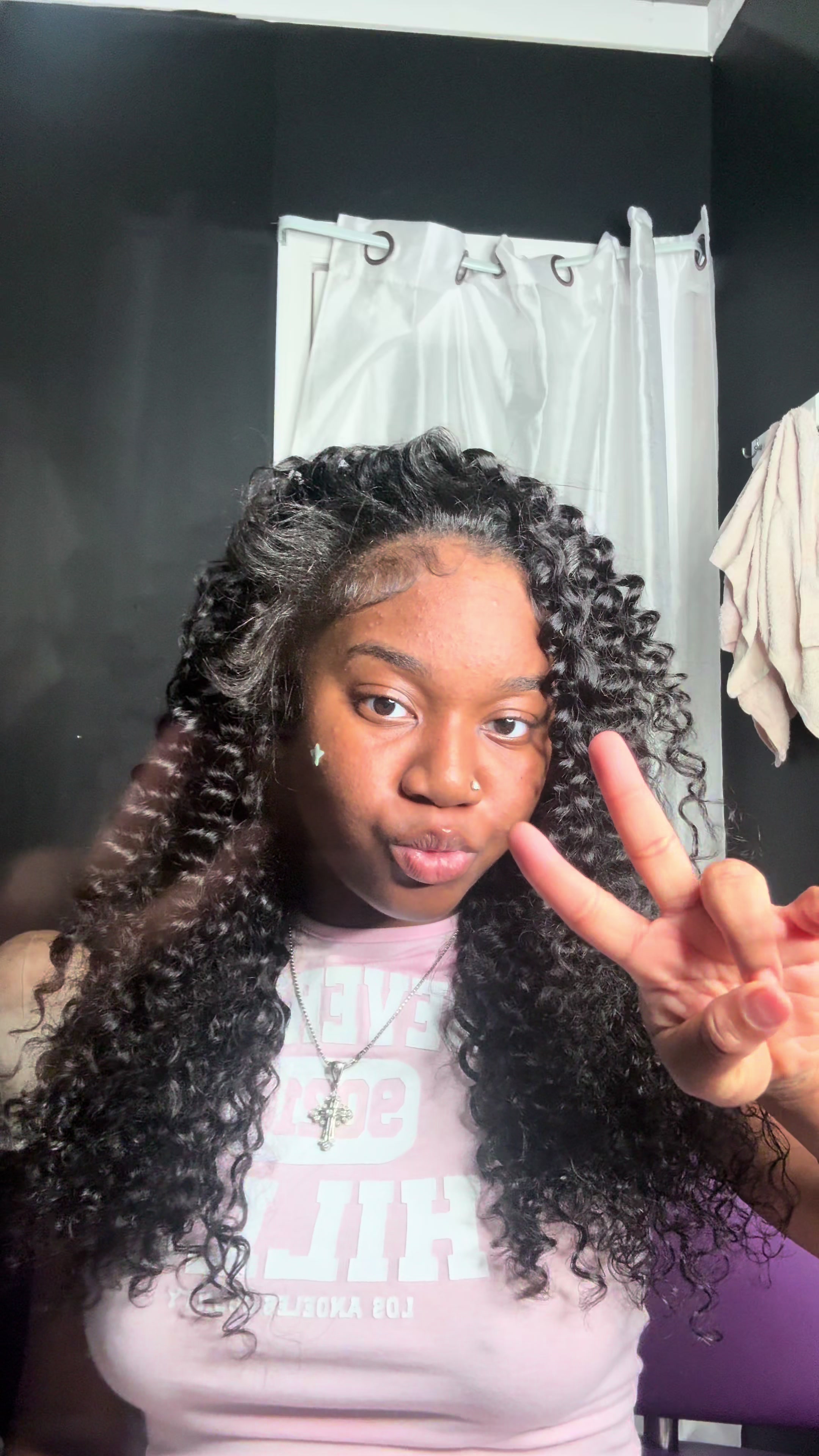 TikTok post by @_loveyourz for OQHAIR. Caption reads: 2/2 @OQHAIR @oqhairshop #fyp #curlyflipover .