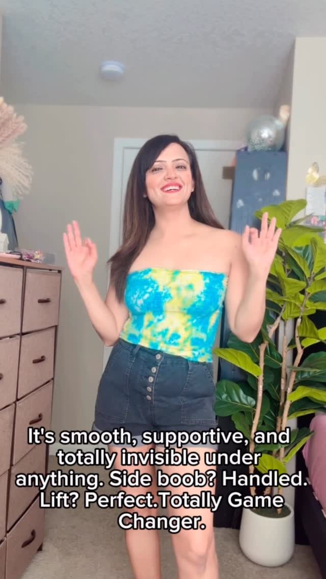 Instagram post by @anubhutidongre for Niidor. Caption reads: Bye-bye bra straps, hello....