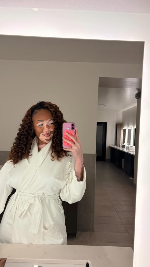 Instagram post by @withambernicole for Solawave. Caption reads: [...] skincare routine ✨
I’ve been incorporating....