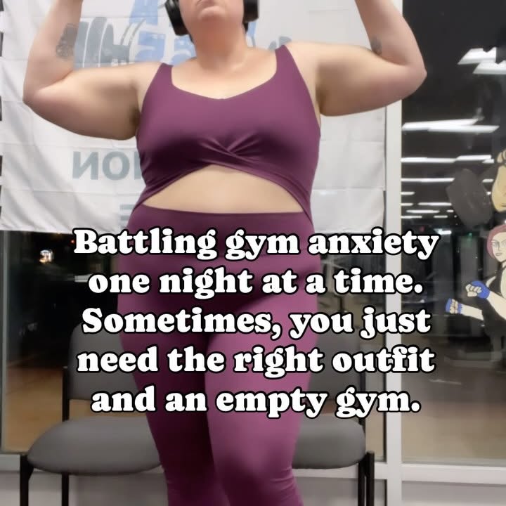 Instagram post by @fitbodyfullbelly for Girlfriend Collective. Caption reads: When you know no one’s watching, it’s easier to....