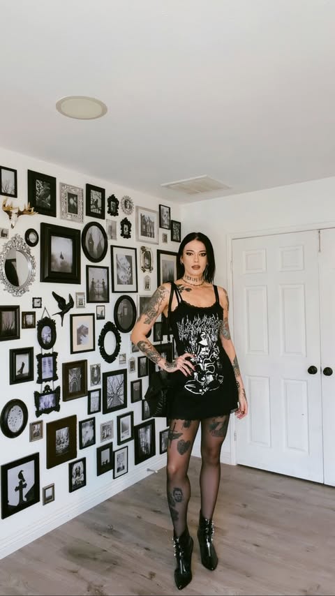 Instagram post by @renataaceli for Blackcraft Cult. Caption reads: Wearing @blackcraftcult 💀 code: [...].