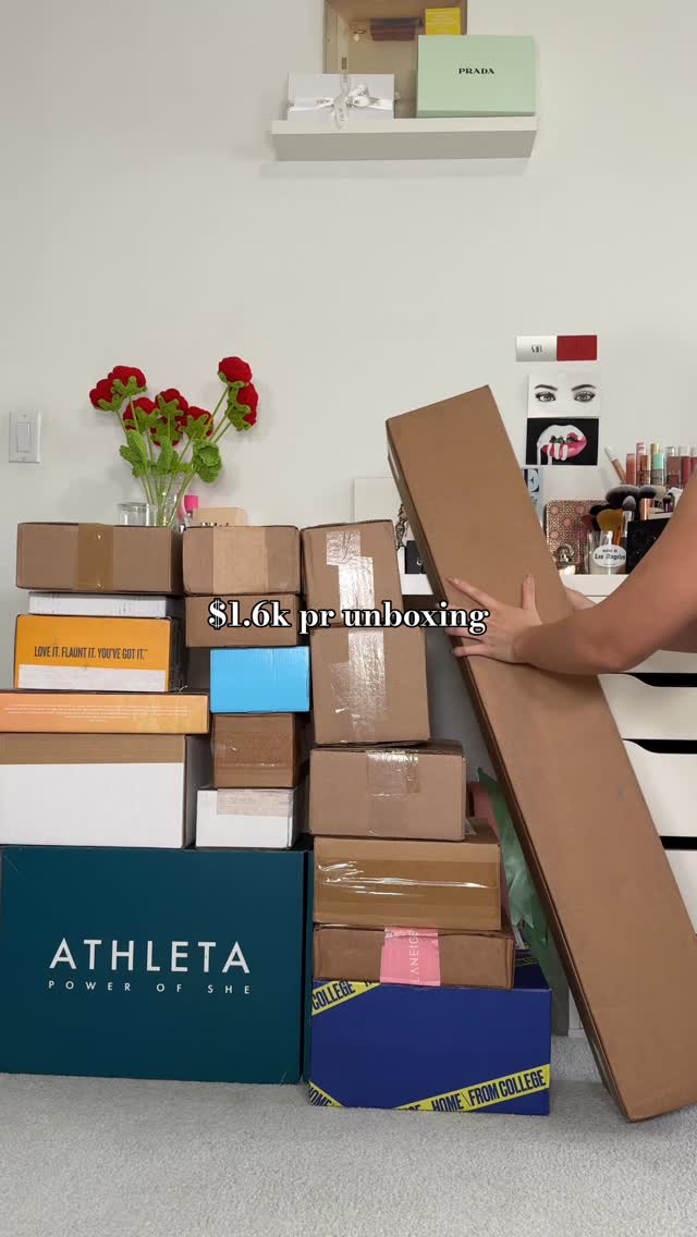 Instagram post by @jas.mine.ang for FarmacyBeauty. Caption reads: an absolutely INSANE pr haul🩷 craziest packaging....