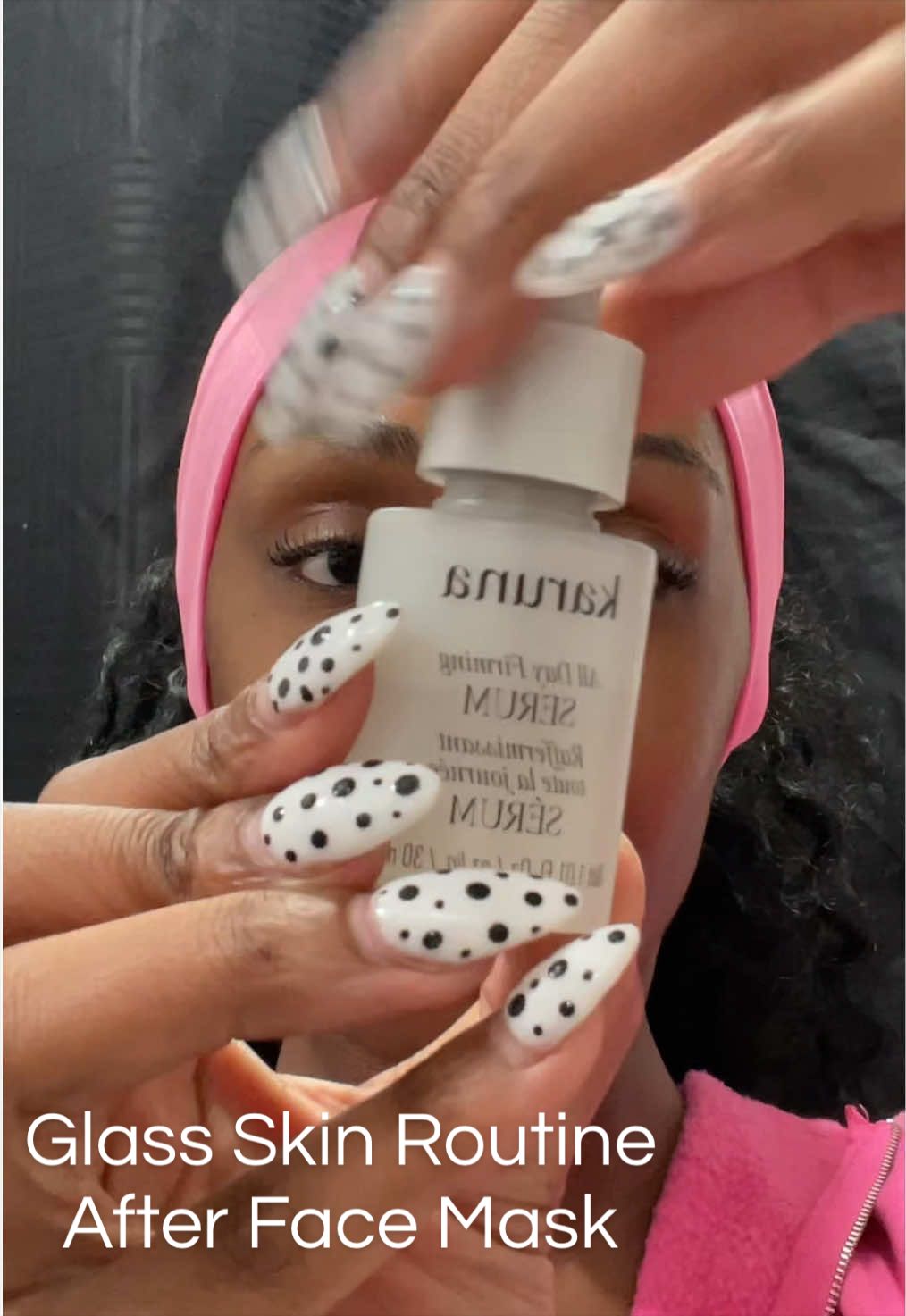 TikTok post by @juliviachrista for Heritage Store. Caption reads: [...] 1851 better screen sunscreen @The Heritage....