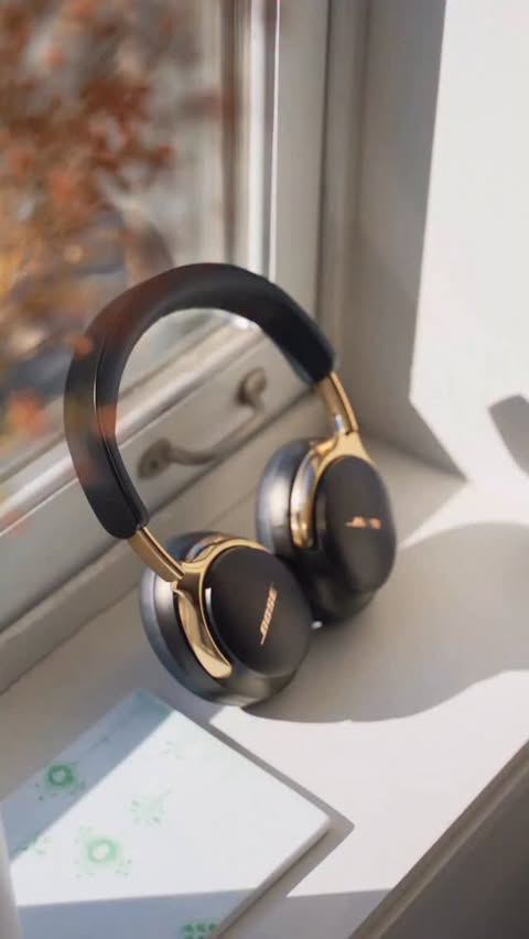 Instagram post by @spencerheaphy for Bose. Caption reads: [...] to start my day right, to do that I use....