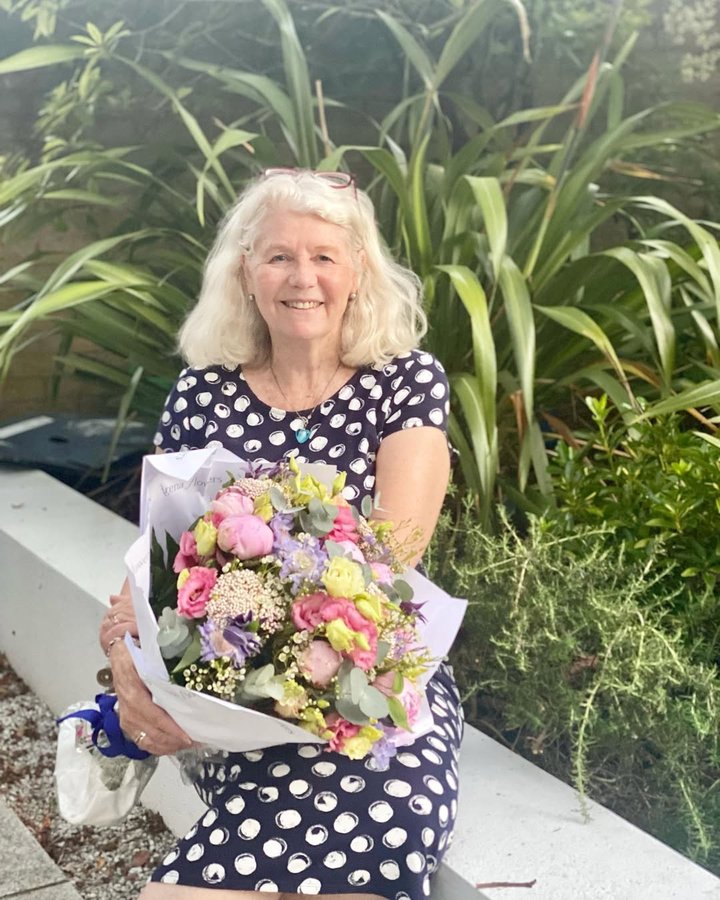 Instagram post by @naomikisted for Arena Flowers. Caption reads: #AD Hi loves, so it’s the end of term and my Mum....