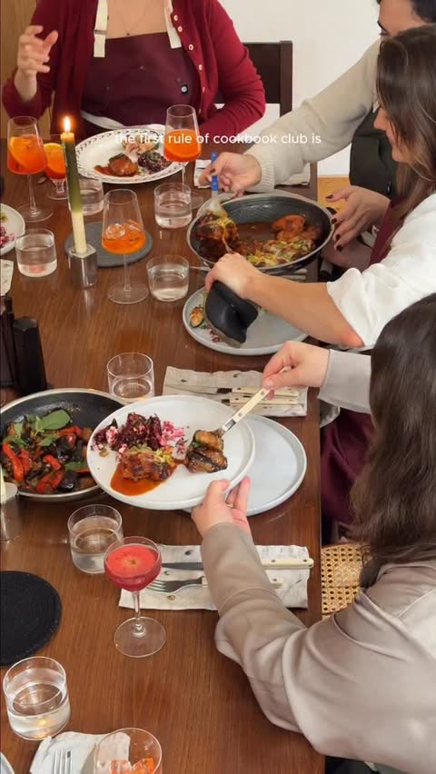 Instagram post by @alanalav for HexClad. Caption reads: The 12 cookbooks of Christmas, with @hexclad ✨ 

A....