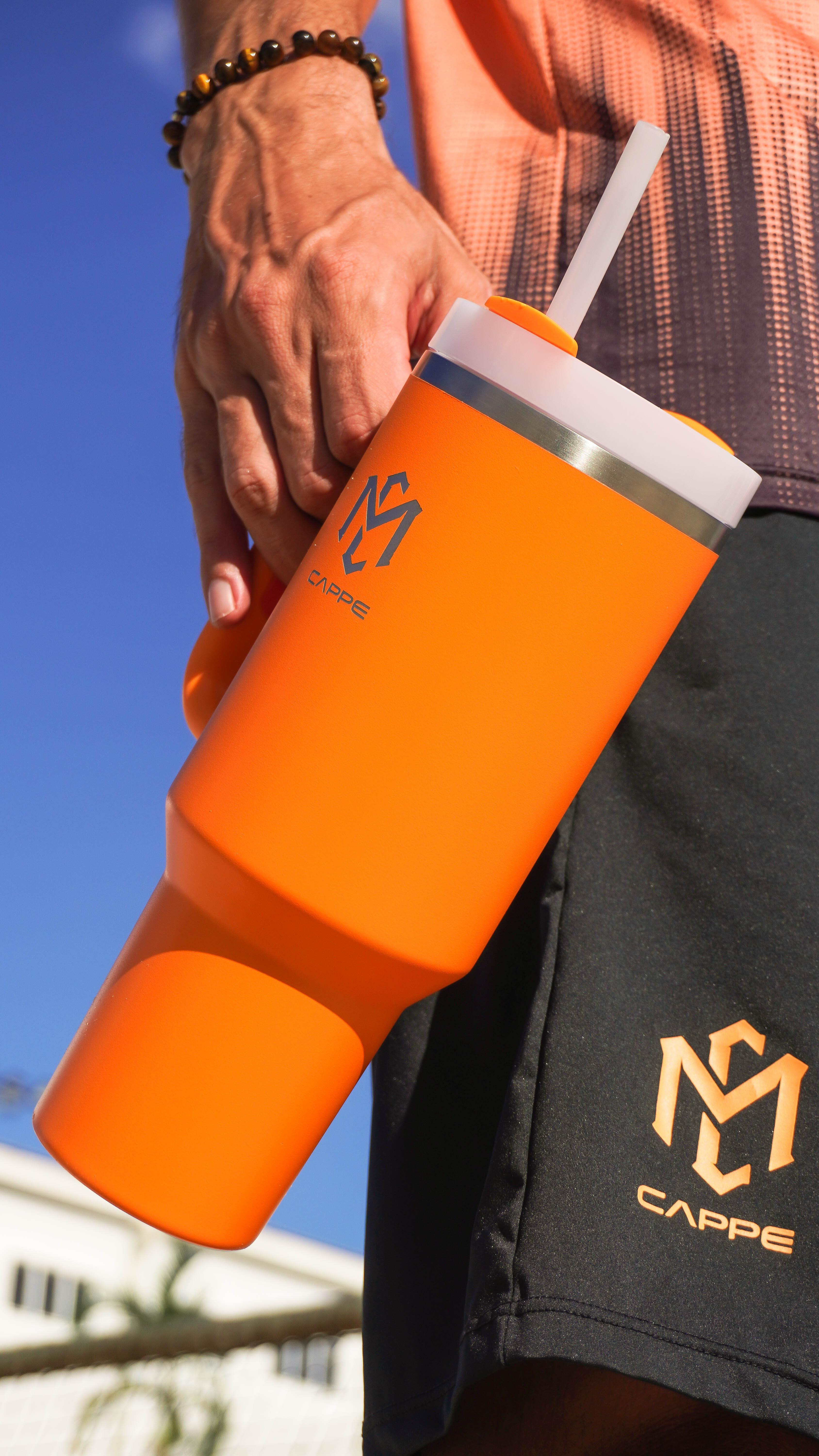 Instagram post by @michelecappelletti92 for Stanley 1913. Caption reads: [...] ela é. A nova coleção da @stanley1913_brasil....