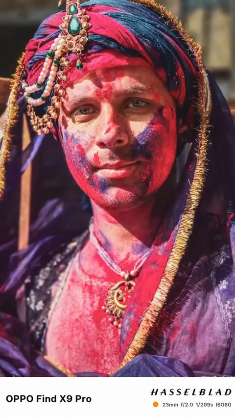 Instagram post by @praveenbhat for OPPO. Caption reads: I experienced **Vrindavan** Holi #ShotOnOPPO , but....