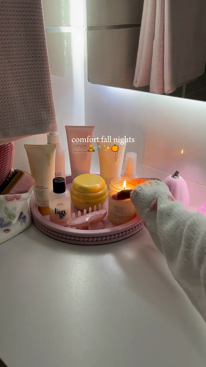 Instagram post by @lifethru.angie for Patchology. Caption reads: comfort fall nights are in >>🤎
*PR products....