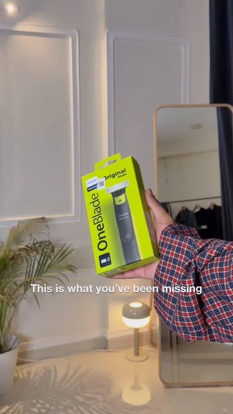 Instagram post by @kumudsharmaa for Philips. Caption reads: [...] Refining the details with OneBlade -....