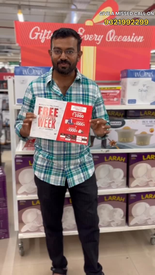 Instagram post by @smart_salem for Fashion Factory. Caption reads: 📲 Give a missed call on 9321992299 for VIP....