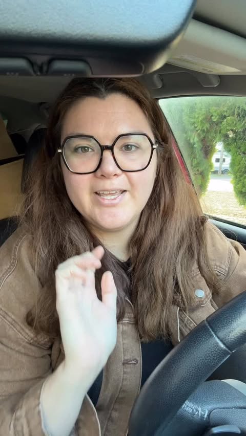 Instagram post by @glowandtellwithalexis for Stack Influence. Caption reads: [...] Give them a follow- @iottie @stackinfluence....