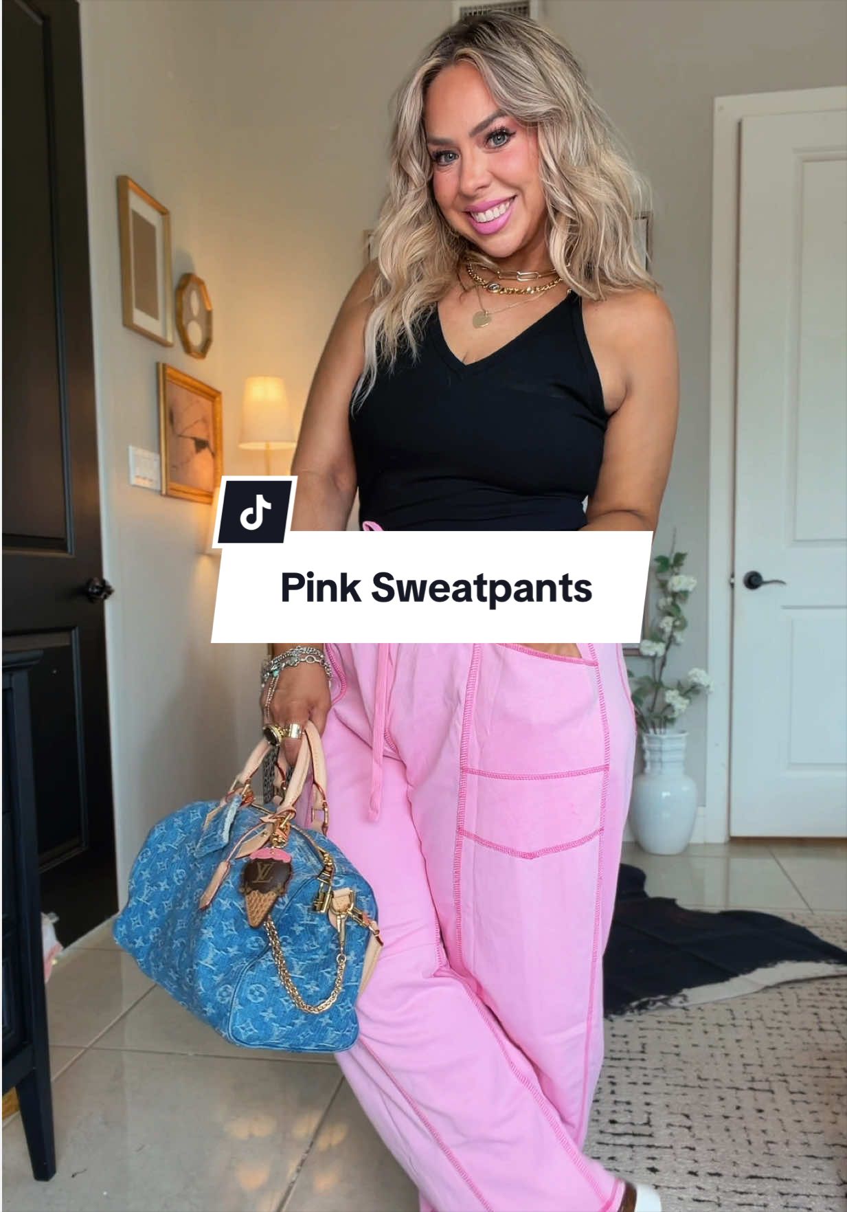 TikTok post by @lindaannettem for TanmingFashion. Caption reads: The cutest most comfy sweatpants 🩷....