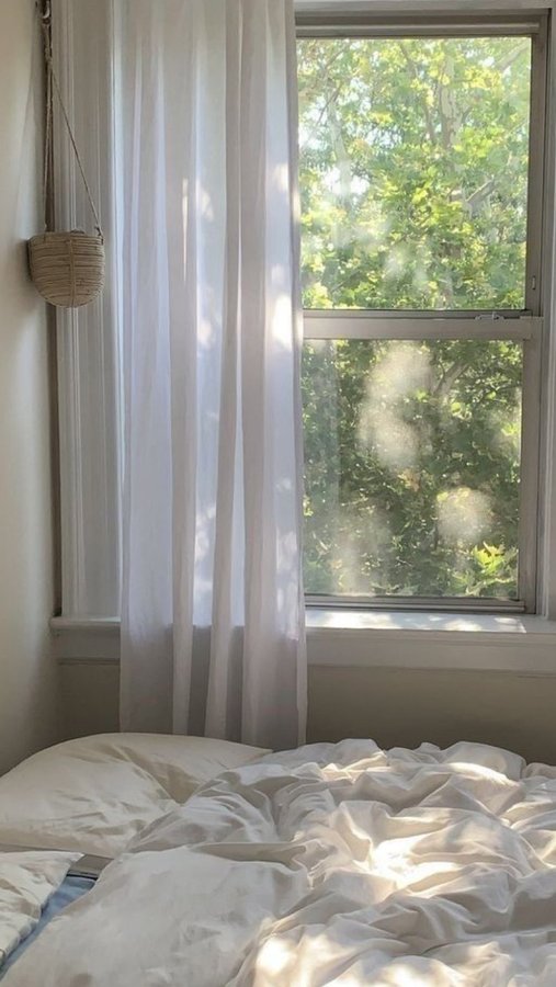 Instagram post by @ham._.cheeze for SODA Camera. Caption reads: 무표정 사진 살리는 꿀팁 ˖◛⁺˖
@@뚝딱이 친구 태그해서 알려쥬기 . . 🤖....