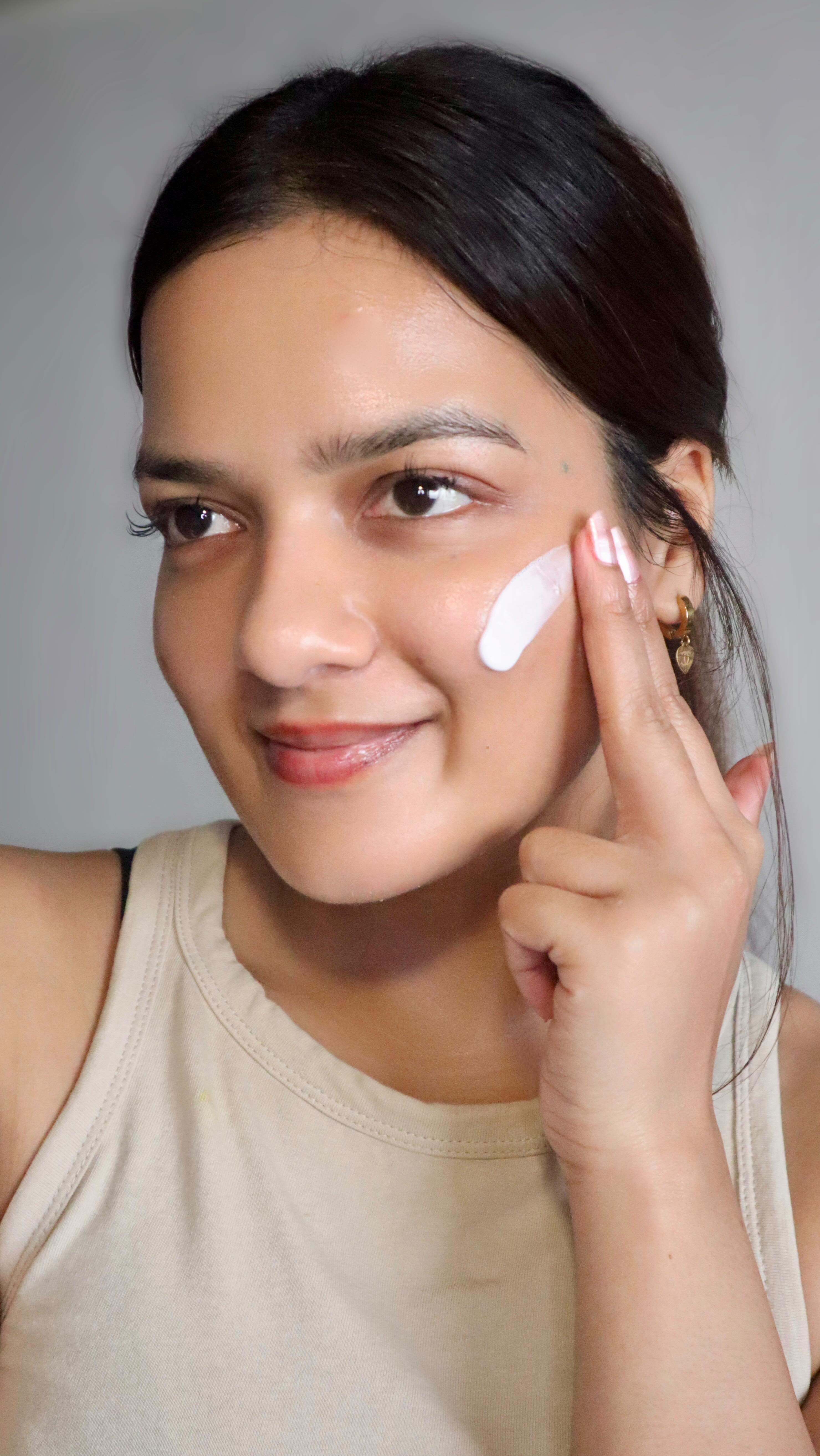 Instagram post by @thecrazychique for Reequil. Caption reads: [...] can’t make up its mind! 😅 My go-to saviour?....