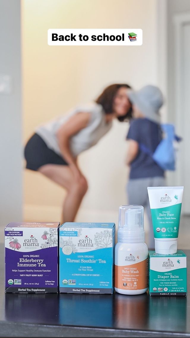 Instagram post by @itssarahip for Earth Mama Organics. Caption reads: [...] 💚 I’m teaming up with @earthmamaorganics to....