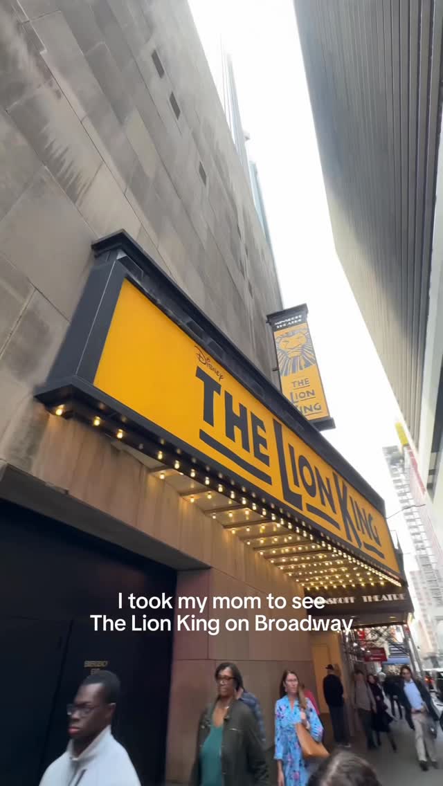 Instagram post by @enerianna for The Lion King - Musical. Caption reads: the perfect musical at any age ✨ genuinely a....