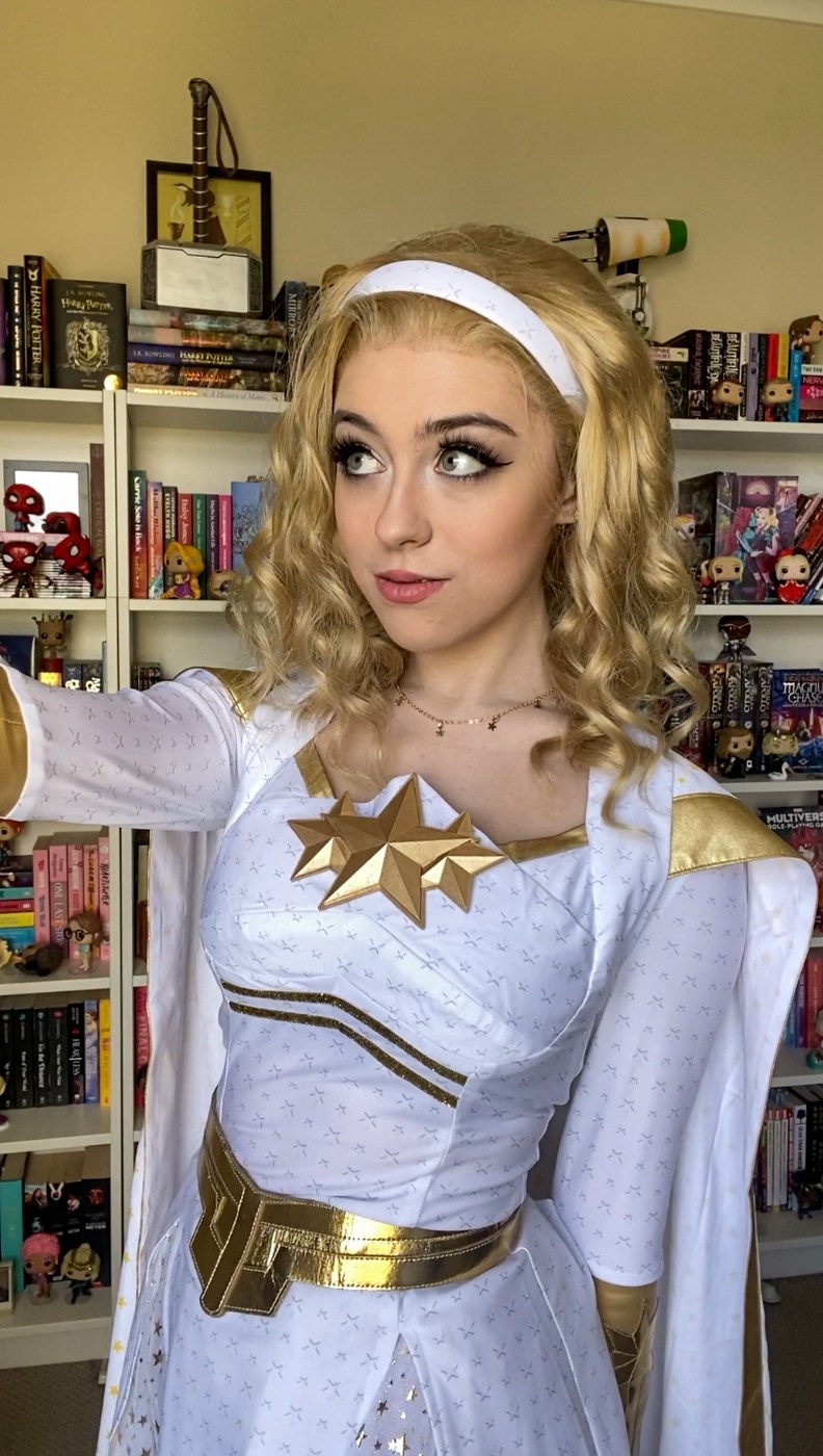 Instagram post by @ashleeetayla for The Boys. Caption reads: [...] cosplay cate & emma SO BAD 

character:....