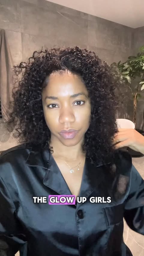 Instagram post by @treswri for Hairburst. Caption reads: [...] Confidence rising. Code TRESWRI for 10% off....