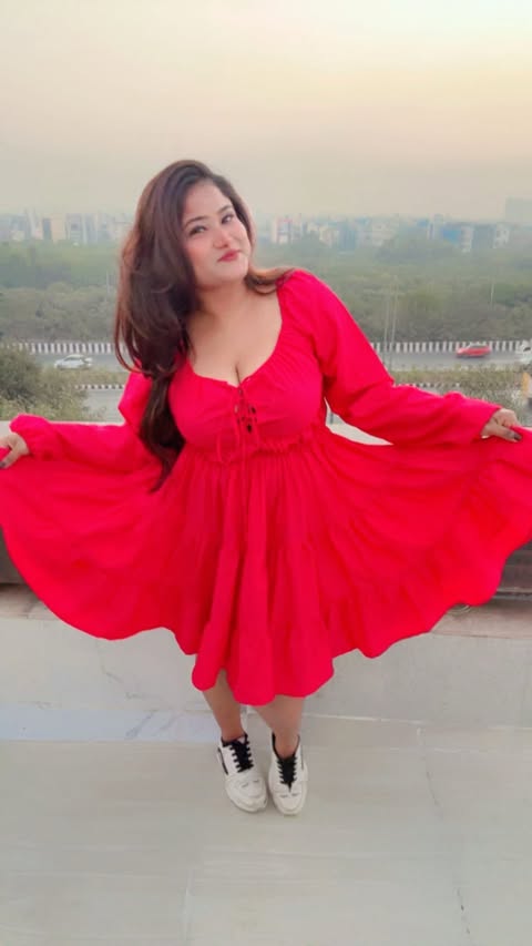 Instagram post by @fashionbird_niki for Spoyl on Flipkart. Caption reads: Dm For this Beautiful Pink Dress♥️ #foryou #viral....