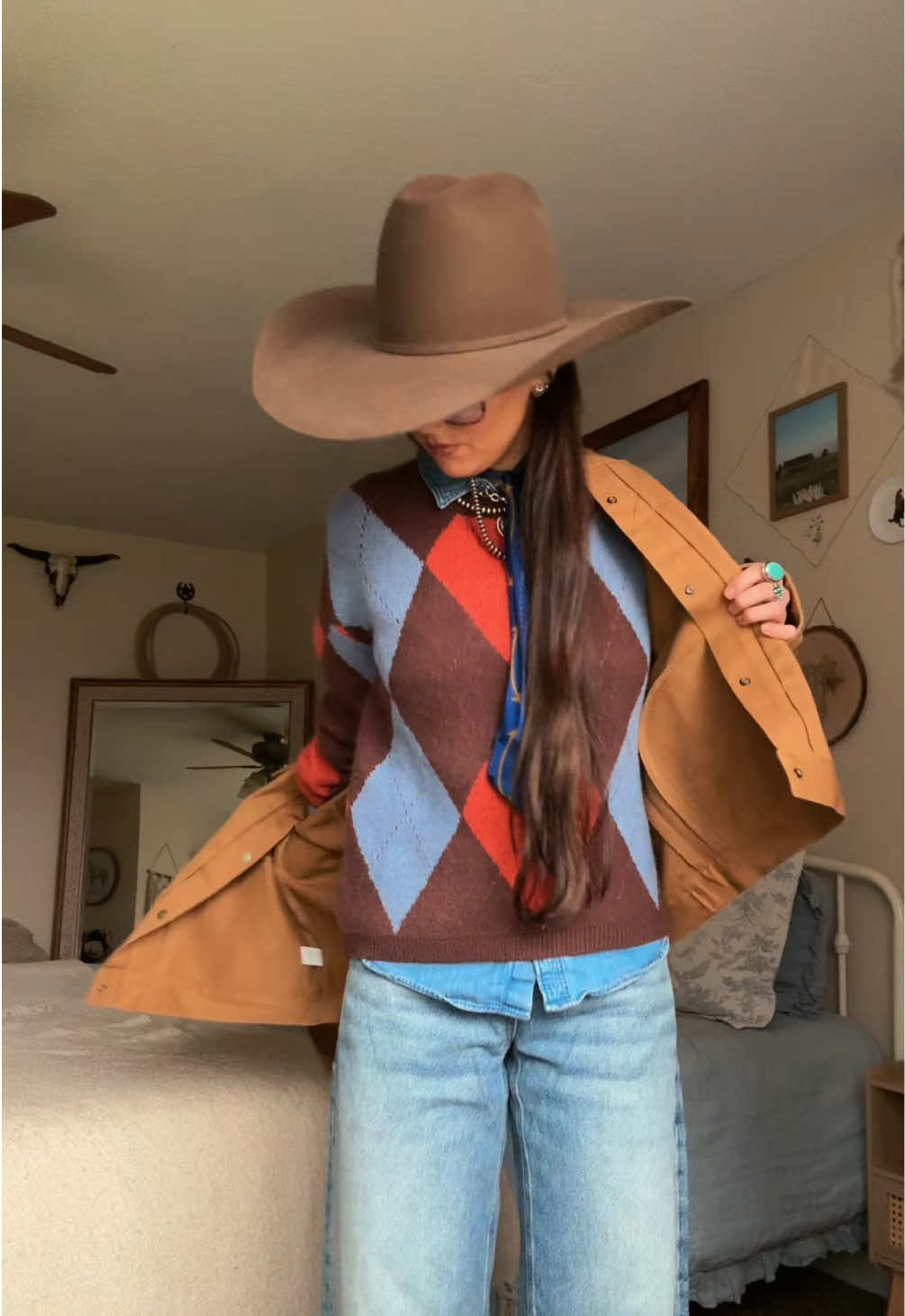 TikTok post by @malanabarnt for Ely Cattleman. Caption reads: [...] is complete during winter without @Ely....