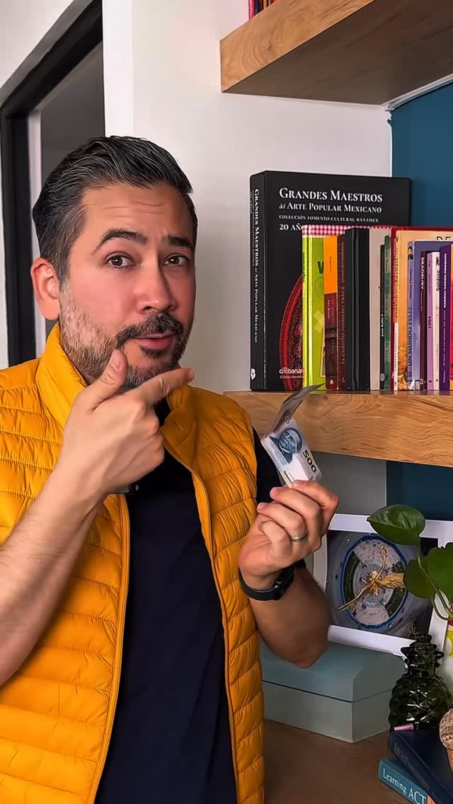 Instagram post by @coolturafinanciera for Mercado Pago. Caption reads: Hoy es siempre ganar porque mi dinero crece todos....