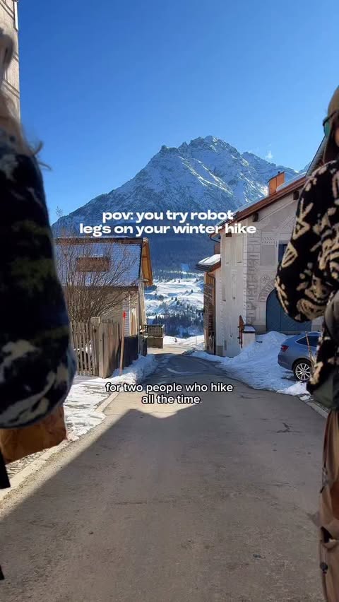 Instagram post by @noodlesandblisters for Hypershell. Caption reads: [...] meaningful support. How would you use....