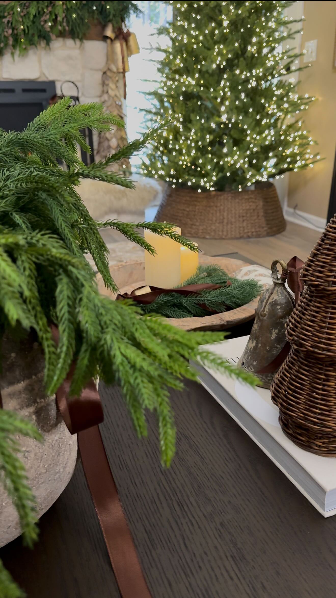 Instagram post by @farmtotablecreations for etsy. Caption reads: #ad Hostess Gift Made Simple

🔗Type, PLEASE SHOP....