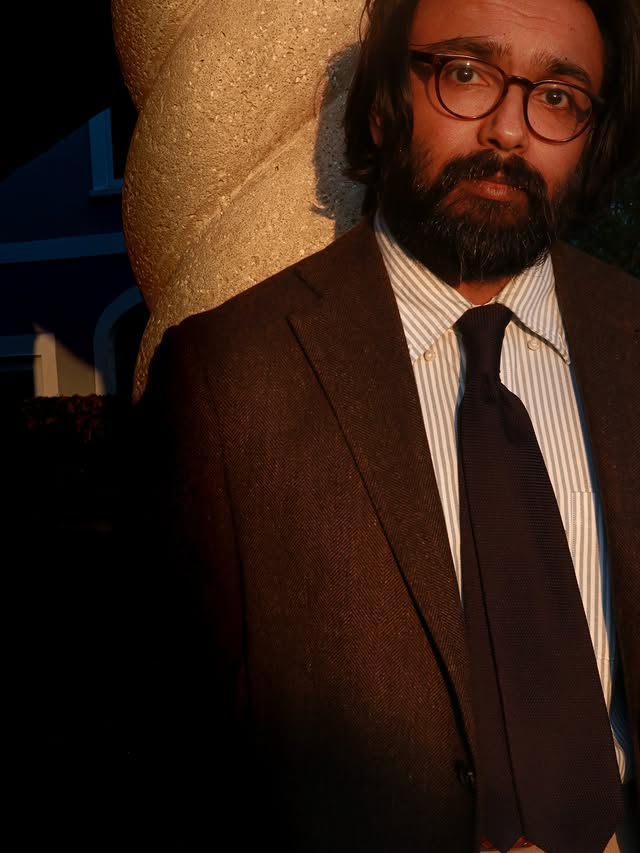 Instagram post by @harandoesthings for Proper Cloth. Caption reads: [...] versatile jackets.

I partnered with Proper....