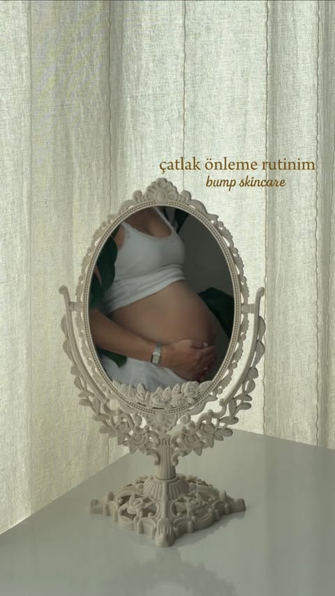 Instagram post by @makbuleozel1 for Lierac. Caption reads: çatlak önleme rutinim • 36 weeks 🤎 @lieracturkiye....