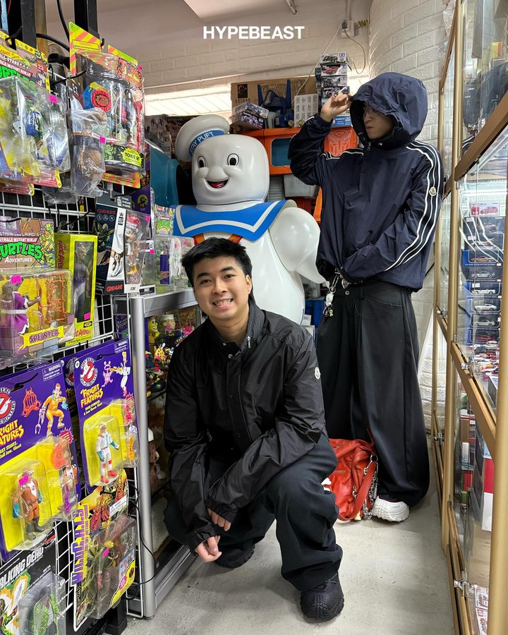 Instagram post by @tate.archive for HYPEBEAST. Caption reads: @yalocaloffgod and @tate.archive hit their Hong....