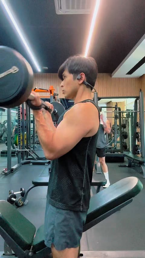 Instagram post by @jazpertiongson for ClassPass. Caption reads: [...] 

I’m definitely that that’s why I got....