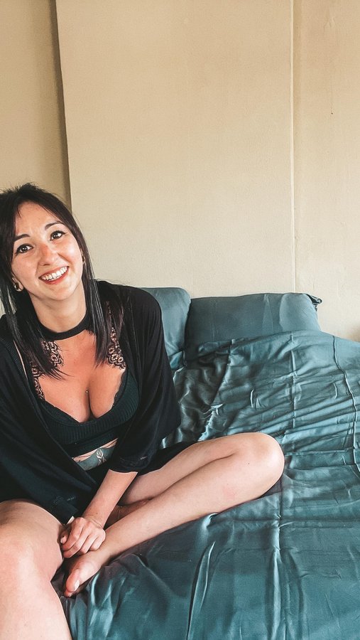 Instagram post by @shanaco_ for slashop. Caption reads: Advertising | 25% Off code: shanaco 

I received....