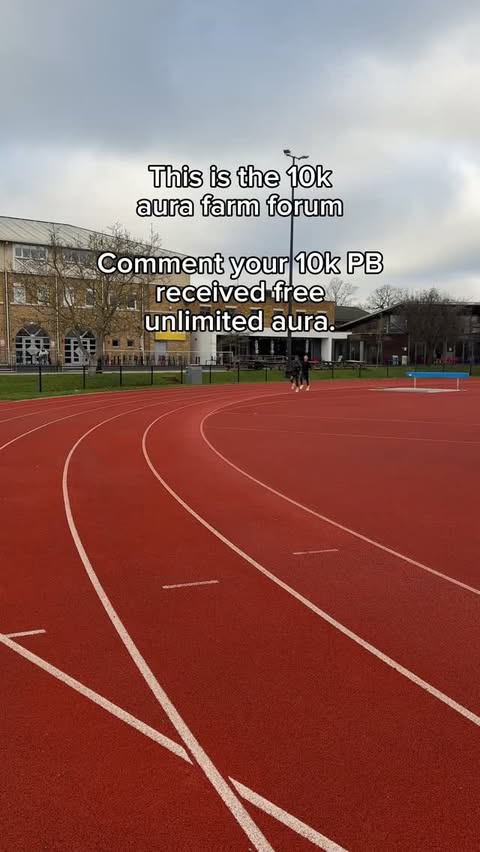 Instagram post by @canaansolomon for Saucony. Caption reads: [...] your best 10k time? Shoes in vid:....