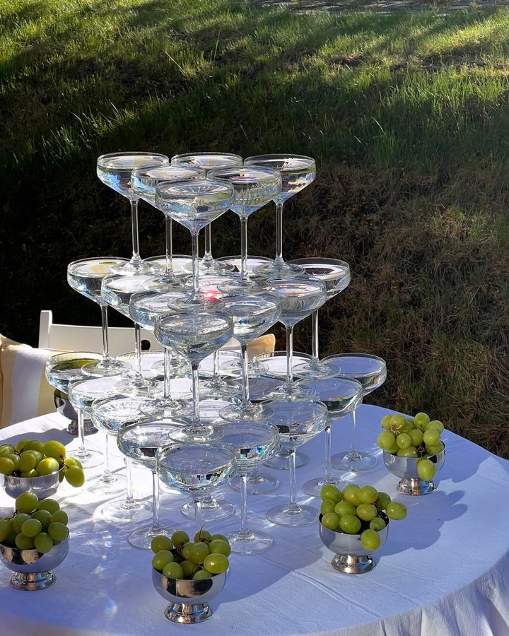 Instagram post by @tale_torjussen for Caspara Sports. Caption reads: ad ITALIAN EVENING WITH @casparasports 🍸.